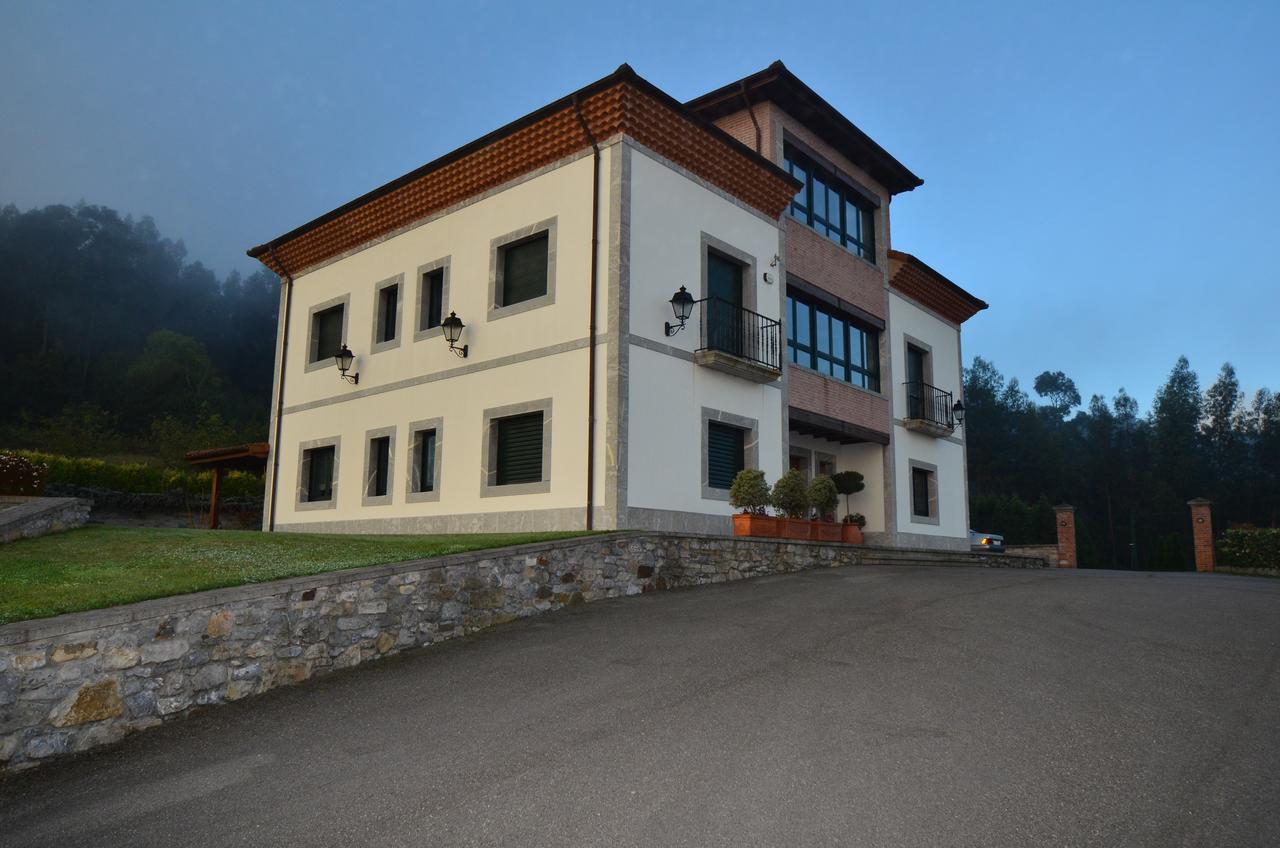 Hotel Reina Adosinda Pravia Kültér fotó