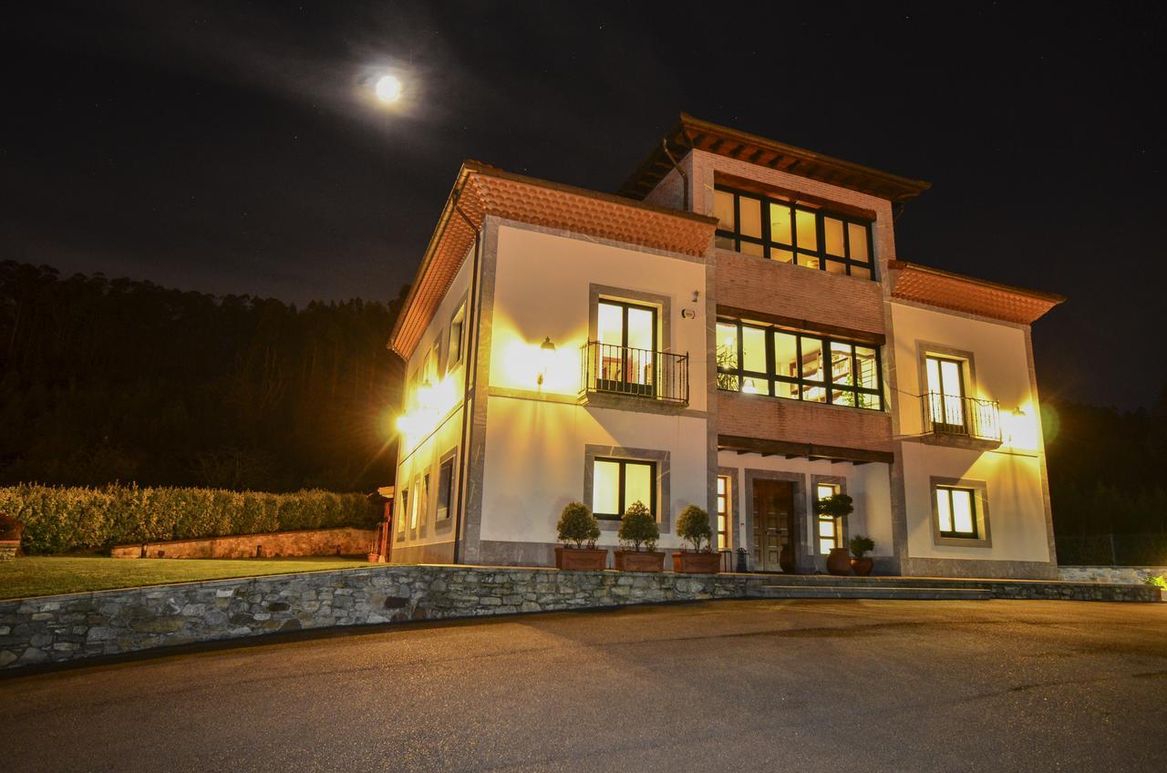 Hotel Reina Adosinda Pravia Kültér fotó